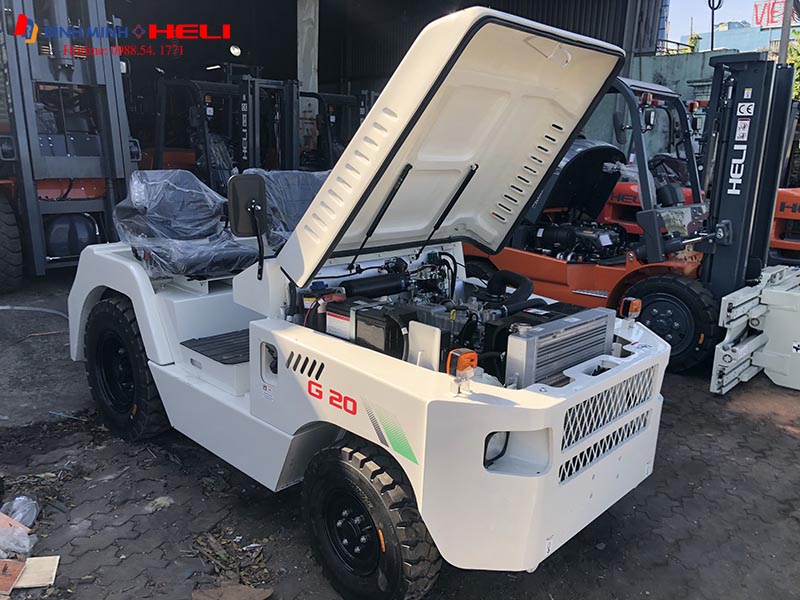 Bảo dưỡng xe kéo hàng Heli