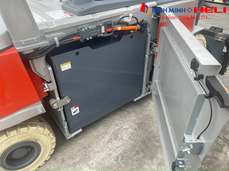 Pin Lithium trang bị cho xe nâng điện 4 tấn Heli