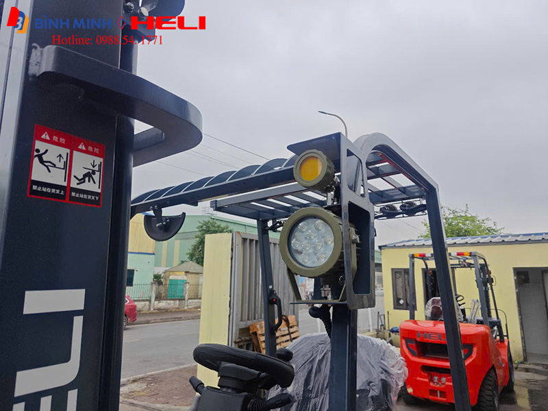Đèn pha xe nâng điện chống cháy nổ Heli