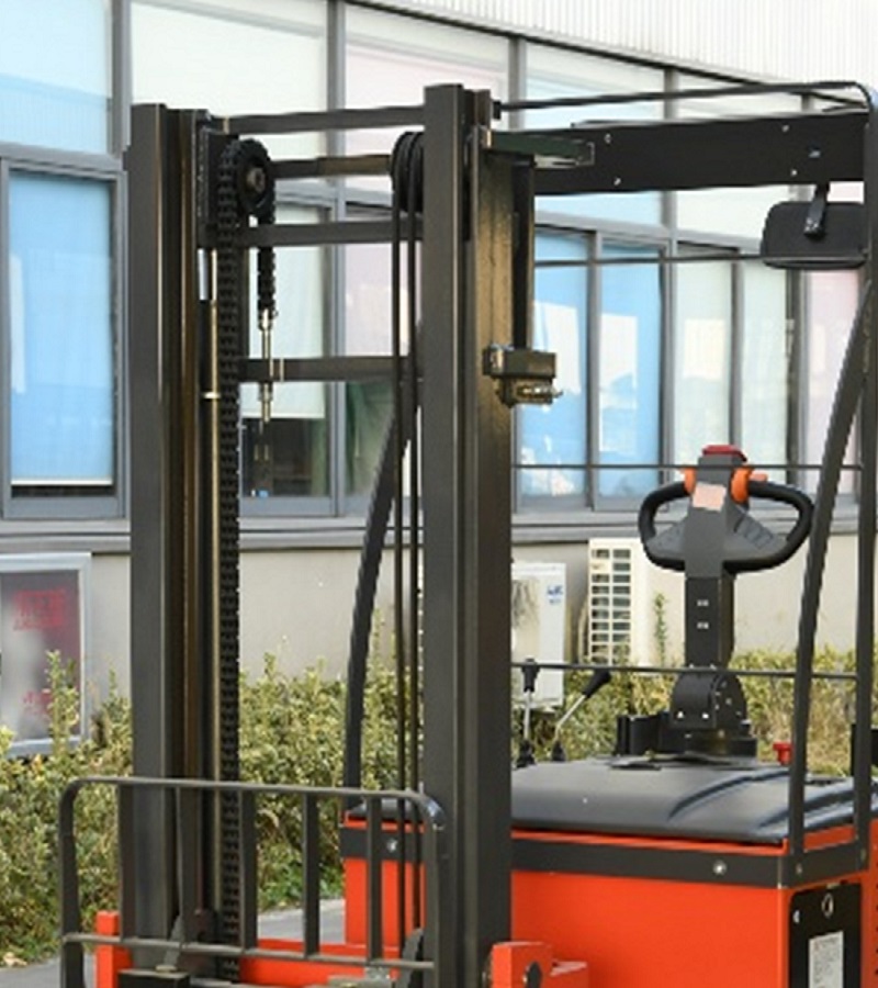 Khung nâng của xe có nhiều chiều nâng khác nhau
