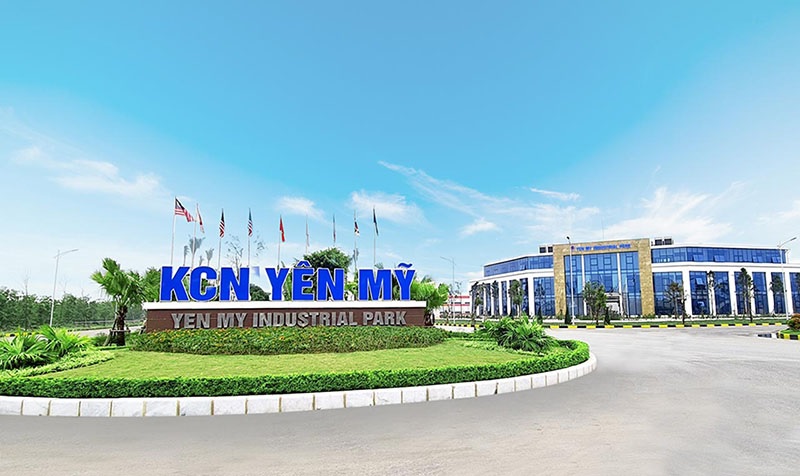 Xe nâng tại KCN Yên Mỹ Hưng Yên